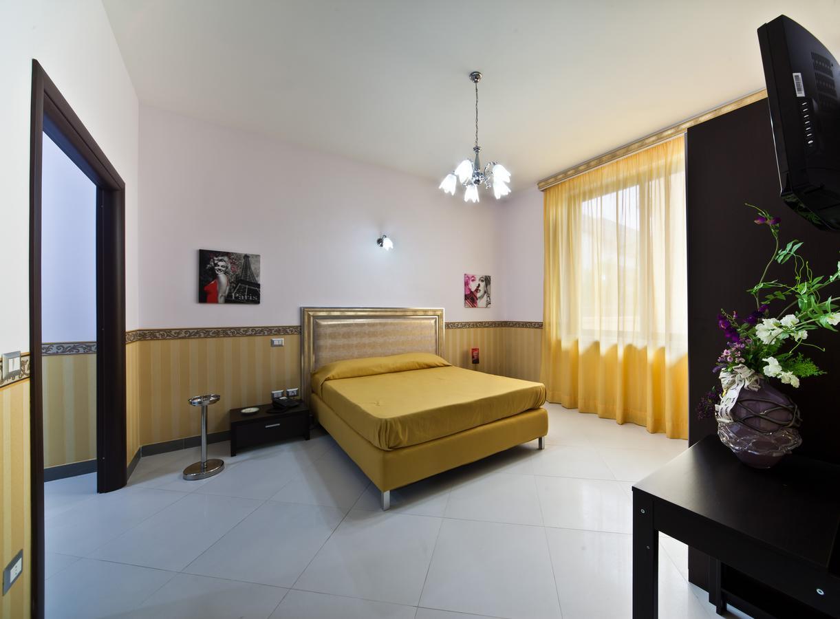 Glamour Hotel Qualiano